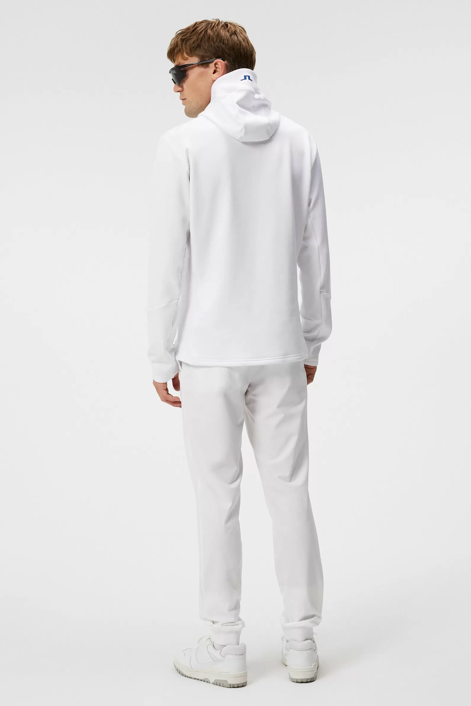 J.Lindeberg Aerial Quarter Hood White*MÄN Hoodies