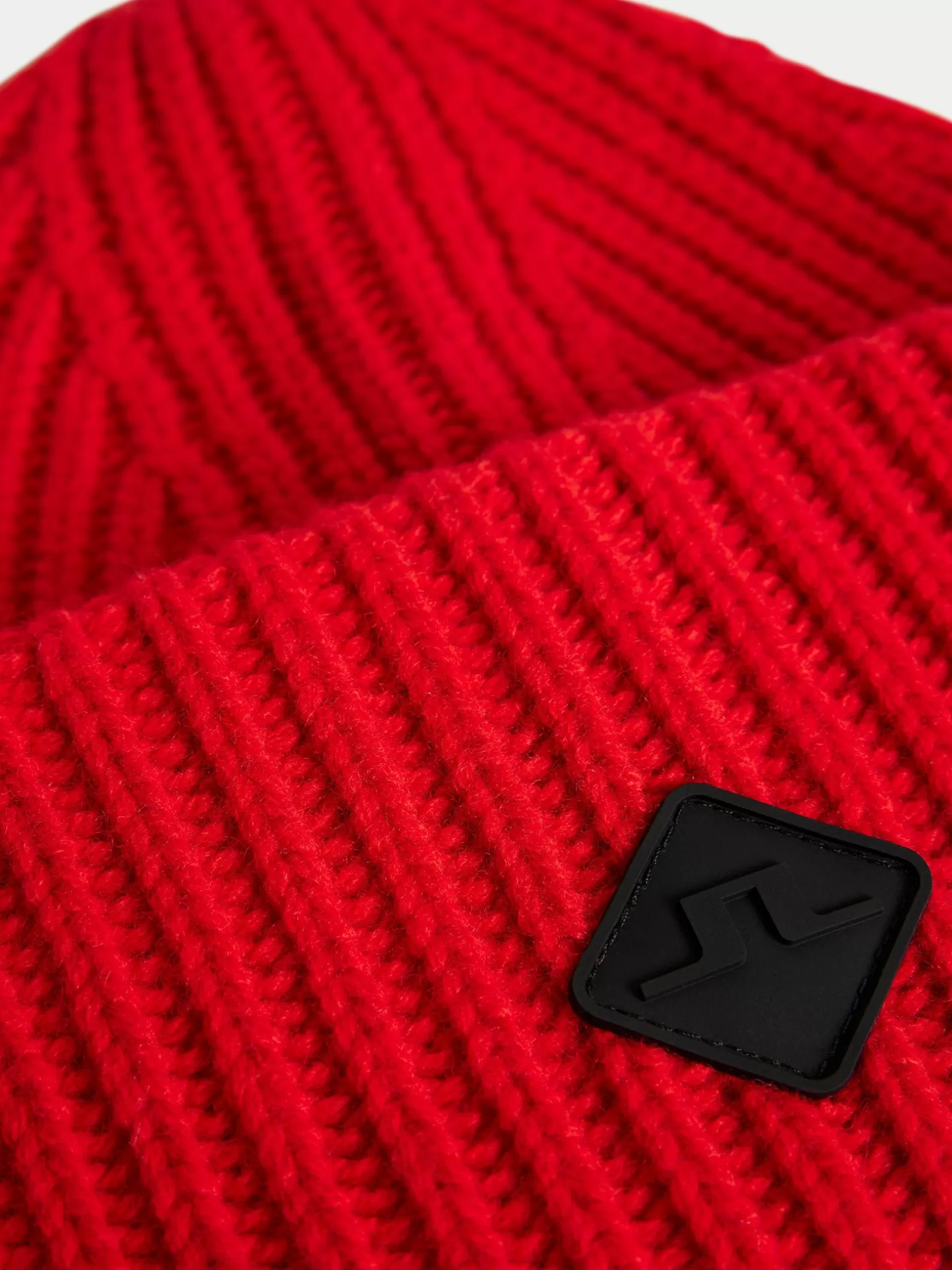 J.Lindeberg Enso Knitted Beanie Fiery Red*MÄN Värmetillbehör