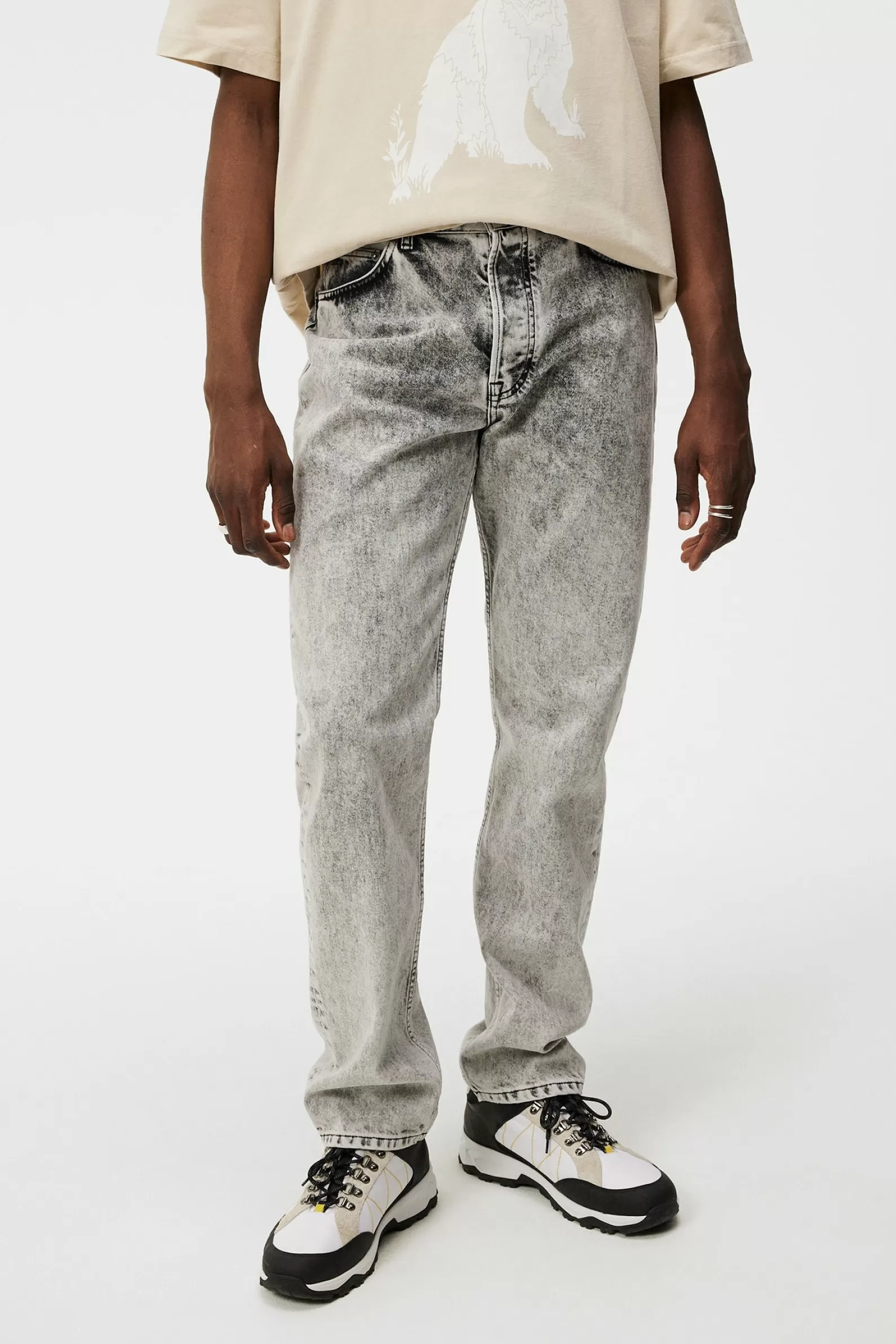 J.Lindeberg Johnny Out Wash Jeans White*MÄN Jeans | Byxor