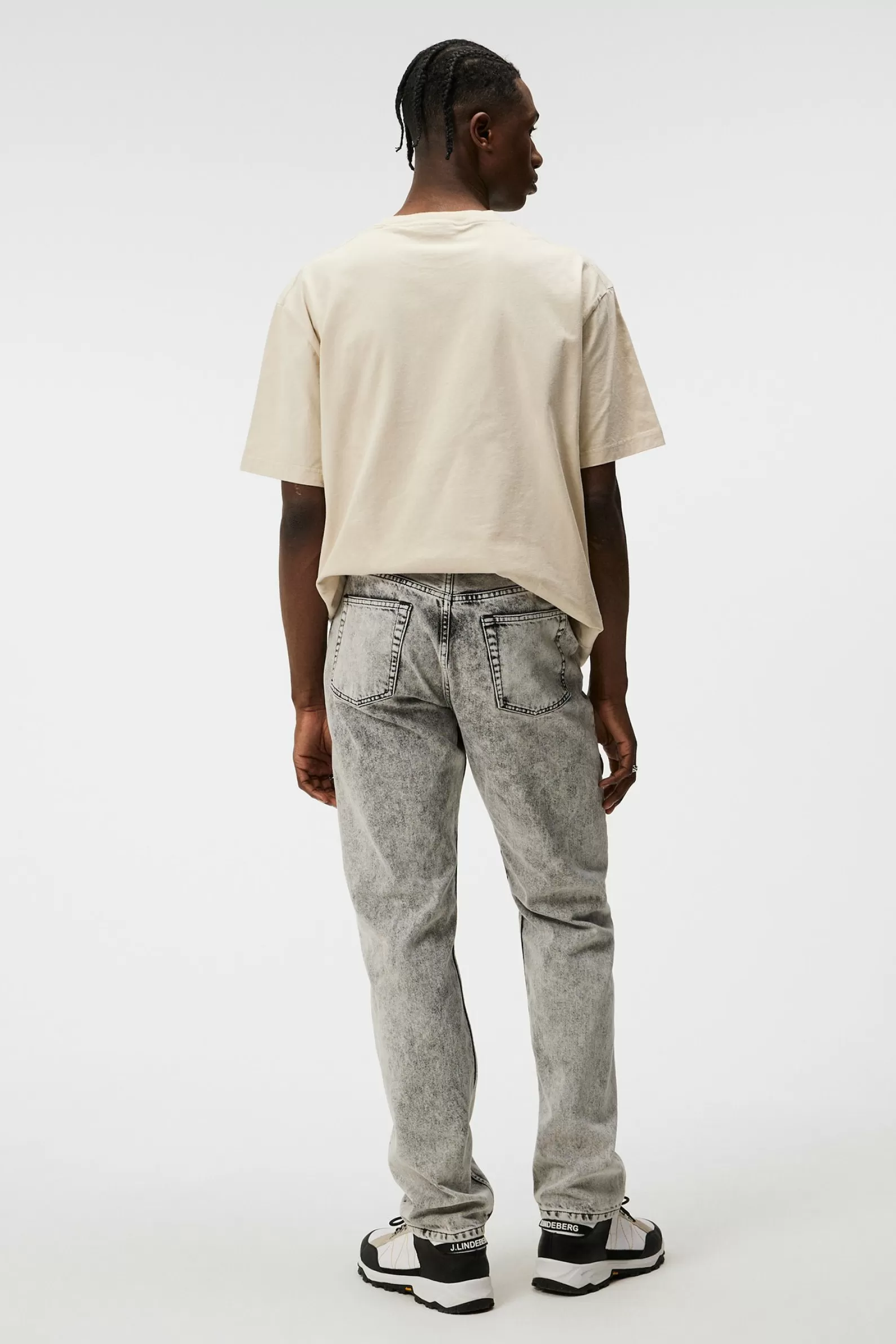 J.Lindeberg Johnny Out Wash Jeans White*MÄN Jeans | Byxor