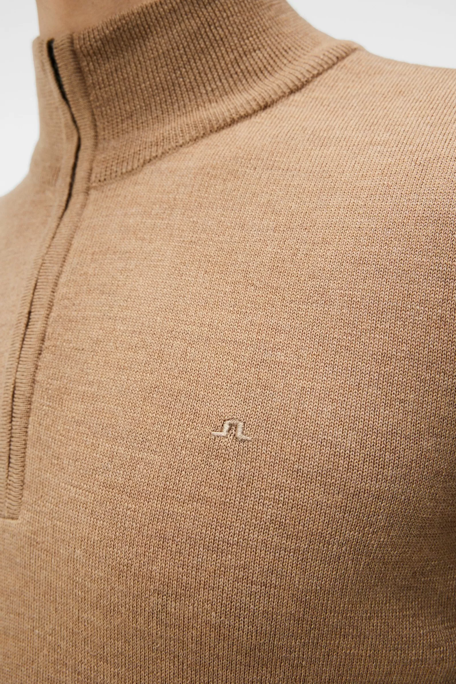 J.Lindeberg Kiyan Quarter Zip Sweater Zinfandel*MÄN Stickat