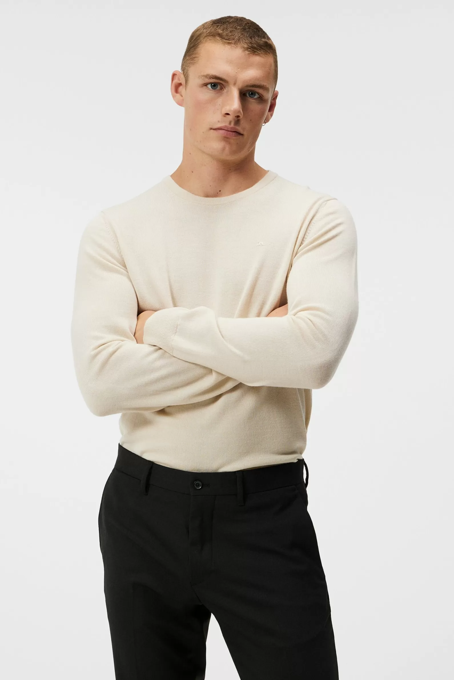 J.Lindeberg Lyle Merino Crew Neck Sweater Cloud White*MÄN Stickat