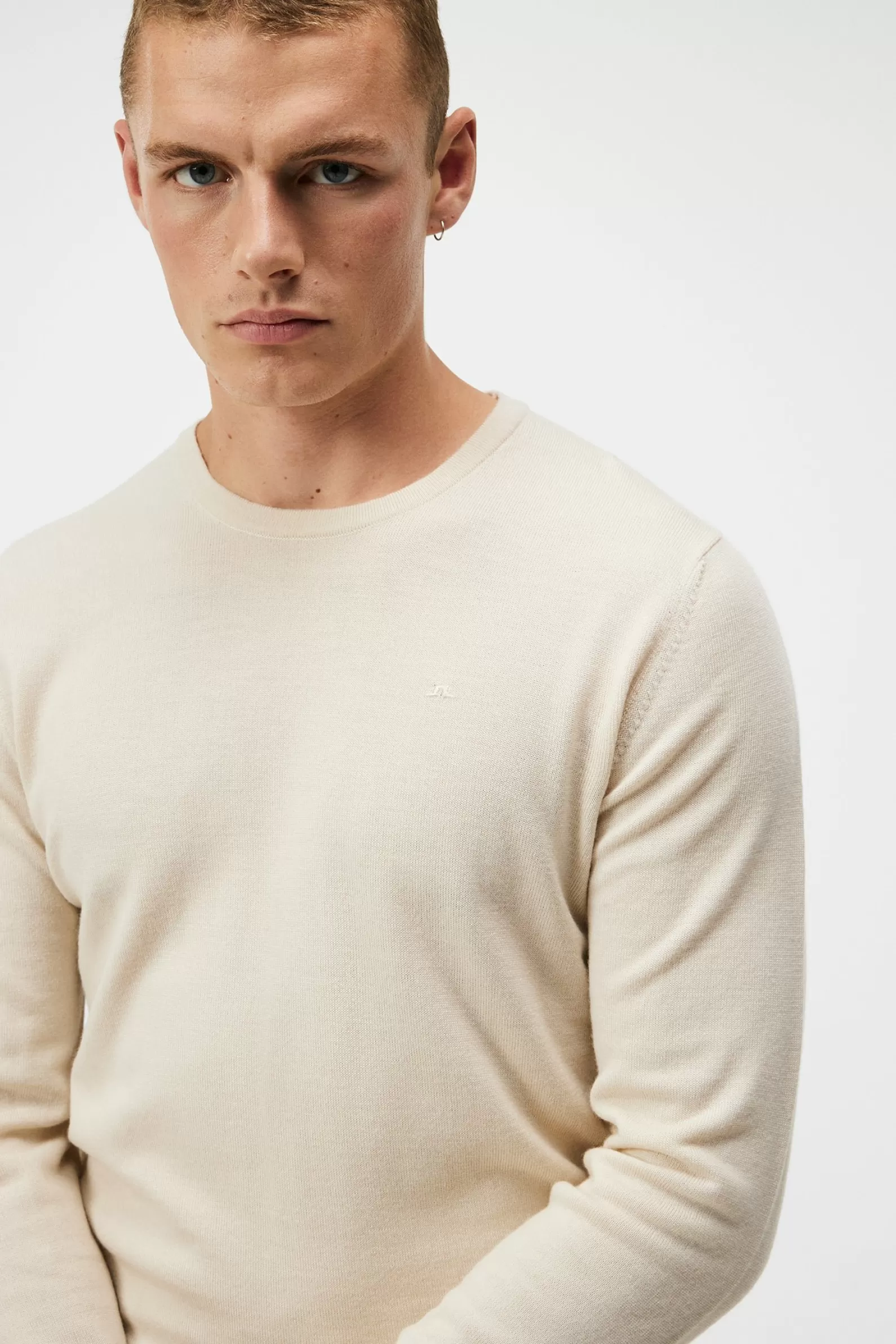 J.Lindeberg Lyle Merino Crew Neck Sweater Cloud White*MÄN Stickat