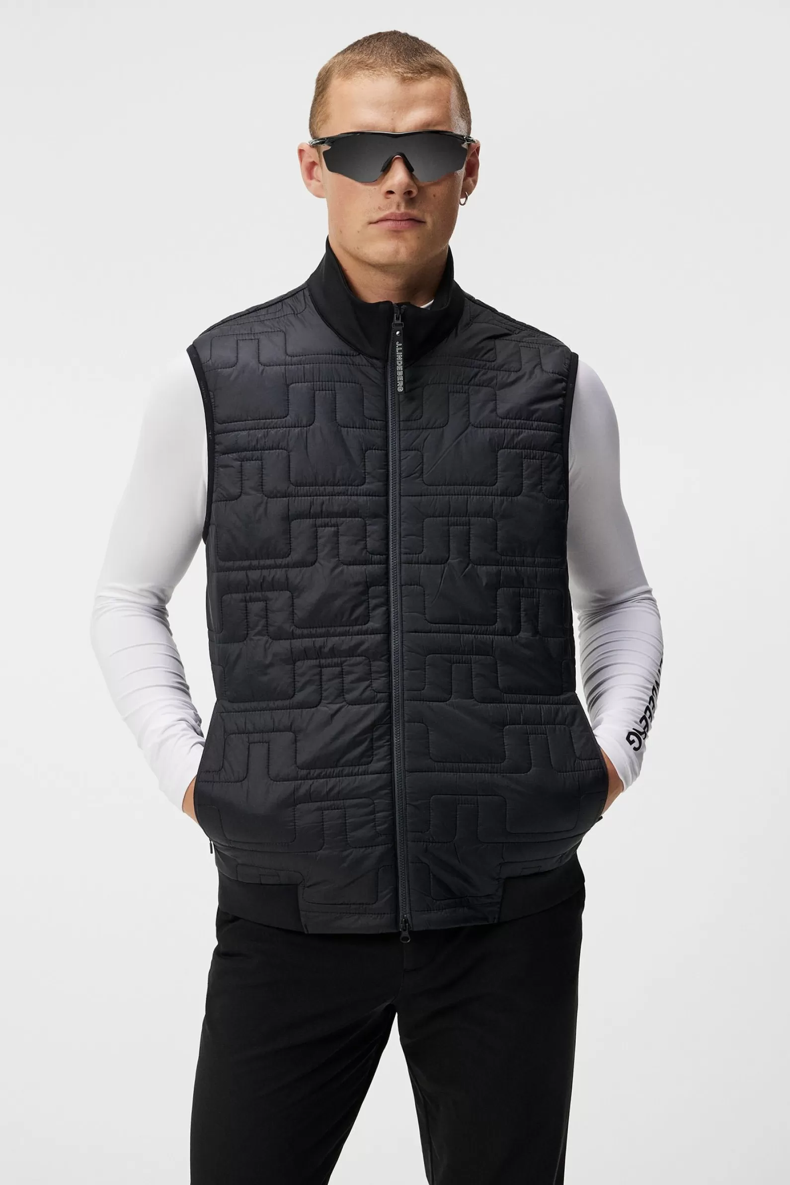 J.Lindeberg Quilt Hybrid Vest Black*MÄN Gilets