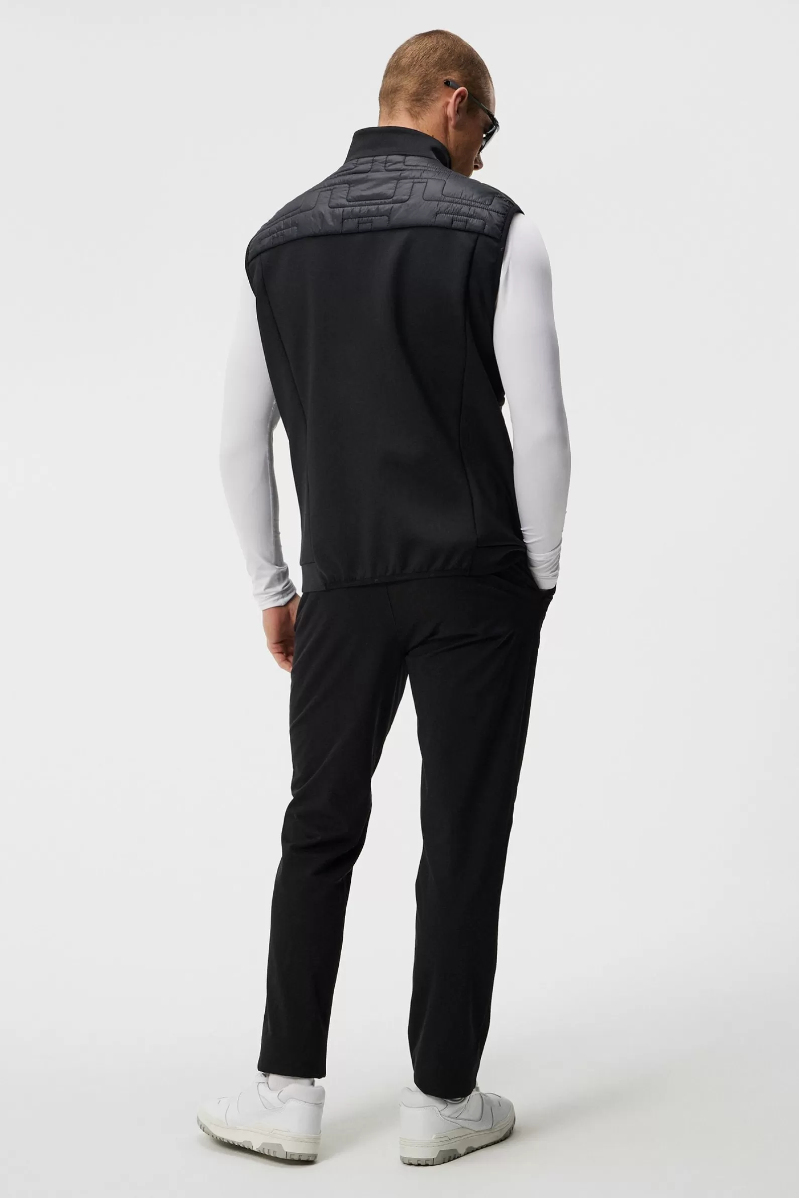 J.Lindeberg Quilt Hybrid Vest Black*MÄN Gilets