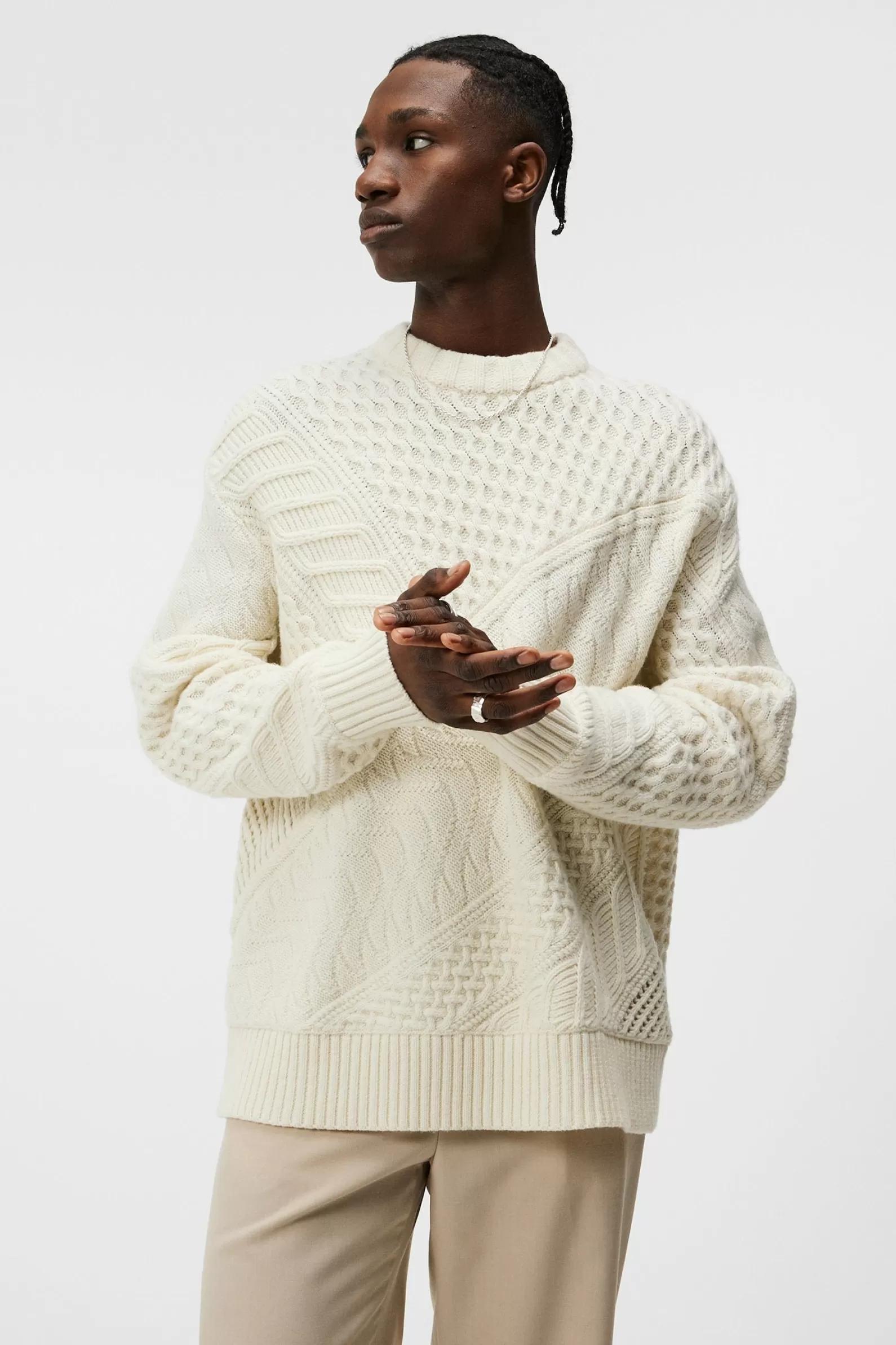 J.Lindeberg Savio Cable Knit Mock Neck Cloud White*MÄN Stickat